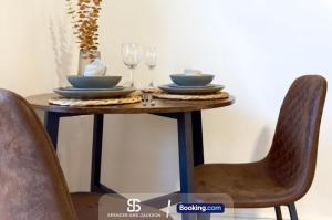 1 Bedroom City Centre Apartment Near The University and Bodleian Library By Spencer and Jackson Short Lets & Serviced Accommodation Oxford