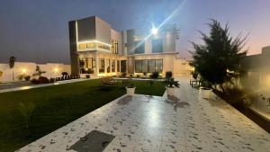 calm chalet گالم شالية