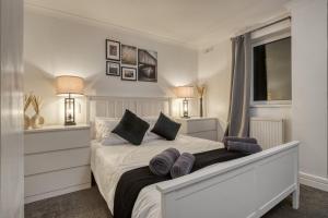 Central London 4Bed 3Bath Penthouse