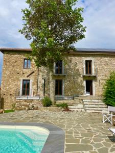 Villa Leonetti B&B - Restored Stone Villa - UNESCO Langhe Region