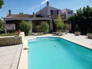 Maison familiale de charme avec piscine 6-8 personnes - Laurens