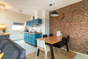 Strand appartement aan zee met 2 parkeerplekken!