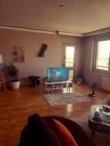 A Sunny Lovely Room ladies only