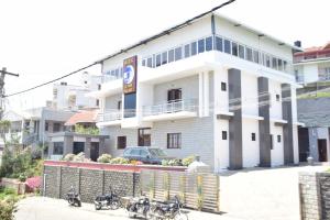 Jeyam Palace by Whynter Stays