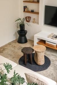 NMBR One - New 2BR home for remote travelers in Canggu