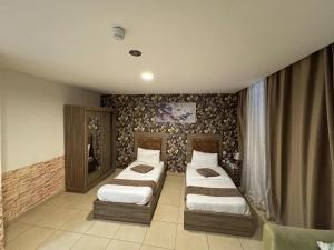 Al-RAYAN HOTEL SUITES