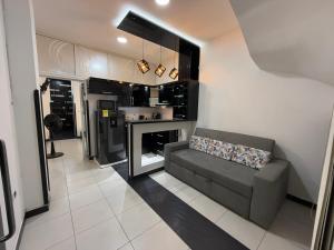 Hermoso-Minidepa-Amplio-Seguridad-Central-San Gil