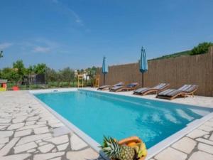 Villa Eli Rustic 