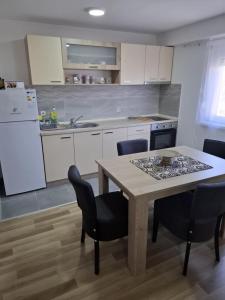 Apartments Josif