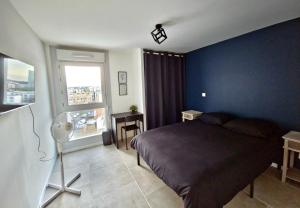 Les chambres de Sandrine avec salle deau privée dans un appartement en collocation