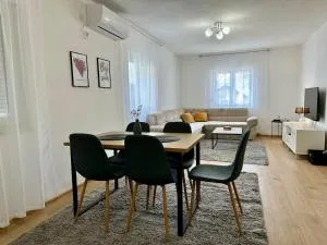 Emos apartment - Merče