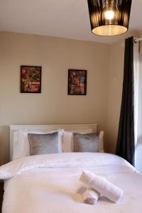 Cozy 1BR Flat Nr Train Station