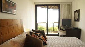 Country Residence Service 302