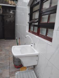 Próximo a plataforma de pesca