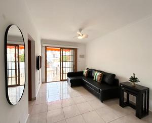 Beautiful poolside apartment in Los Diamantes