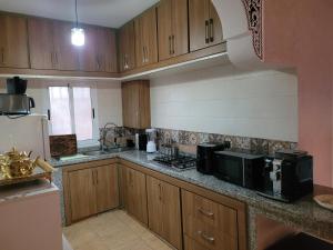 Ilafe Farmhouse, Villa avec Piscine Chauffée Privée pour Familles