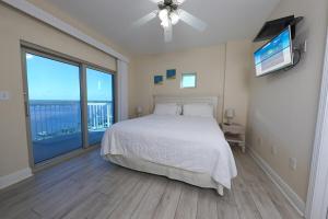 2 Bedroom High Rise Corner Condo at Crystal Tower with 2 Balconies, 2 Outdoor Pools, Lazy River, Heated Indoor Pool, Direct Beach Access