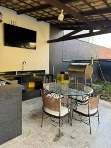 Casa piscina com hidromassagem