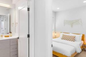 The Sweetest Suite - 91 Walkscore!