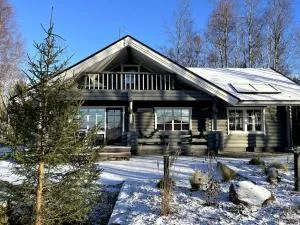 Beautiful Cabin At The Sea - Yli-Ii