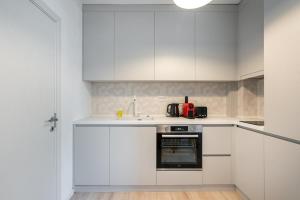 G&G Comfort Suites 2136