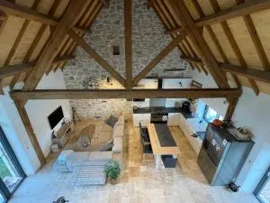 Ancienne grange rénovée en Xaintrie - Goulles