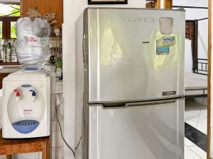 Large Bogor Villa with Pool, BBQ Grill & Fishing Spot by 2ndHome