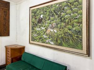 Large Bogor Villa with Pool, BBQ Grill & Fishing Spot by 2ndHome