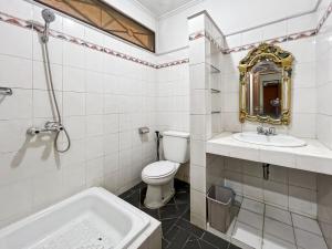 Large Bogor Villa with Pool, BBQ Grill & Fishing Spot by 2ndHome