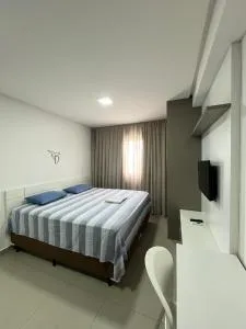 Studio cama King Size Westfit. - Quixeré