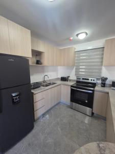Deluxe One Bedroom Apartment in Kingston