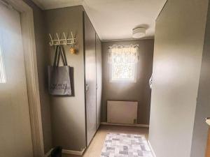 4 person holiday home in LÖNASHULT