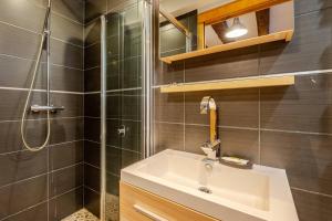 Lodges Marmotte Mountain Manor : Studio avec Balcon 