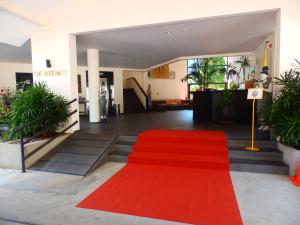 Serenity Lakeside Resort