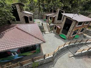 Cabañas El Guayabillo - Baños de agua Santa