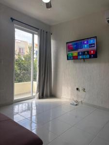 Apt for 4 ppl, walking distance to festival