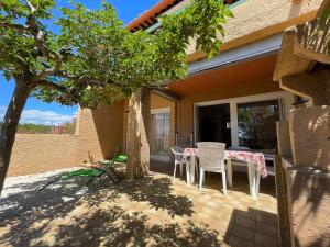 Appartements Appart plain-pied 4 pers - piscine - parking : photos des chambres