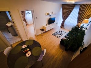 Cozy Retreat Grand Chalet Aparthotel