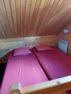 chalet Happy