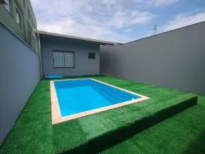Lazer e piscina com churrasco - Itaperiú