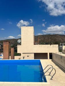 Dpto con piscina , asador & terraza