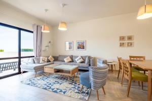 Fanadir 3BR • Prime Sea View Villa