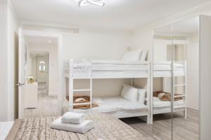 Modern 2 Bed Gem Southend on Sea Free parking