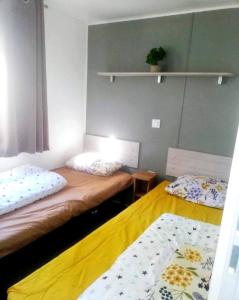 Campings Cosy et chaleureux, 2 ch, 2 sdb pour votre confort, super equipe : photos des chambres