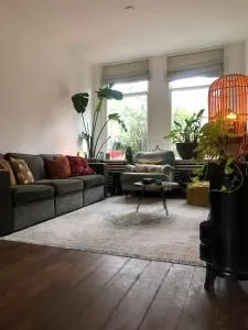 Intermediate house from 1920 near beach, Haarlem en Adam - 新芬讷普