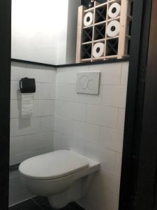 Intermediate house from 1920 near beach, Haarlem en Adam