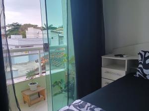 Triplex 3 quartos a 100 metros de Costa Azul