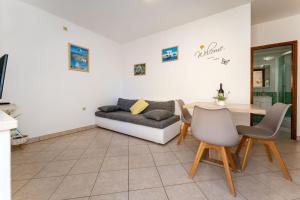 Apartments Nadica 