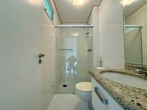 Amplo apto pé na grama em Riviera