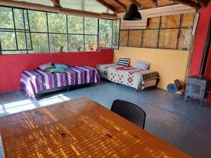 Cabaña en potrerillos con bajada al arroyo